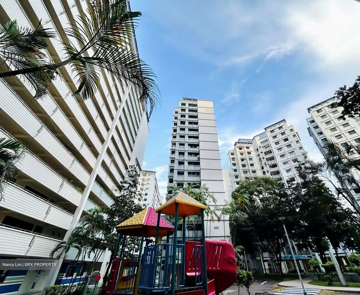 Blk 201A Compassvale Drive (Sengkang), HDB 4 Rooms #571398051